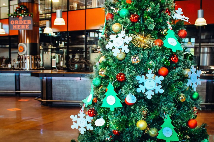 AleSmith’s Anvil Of Hope Hosts 2nd Annual Giving Tree Gala