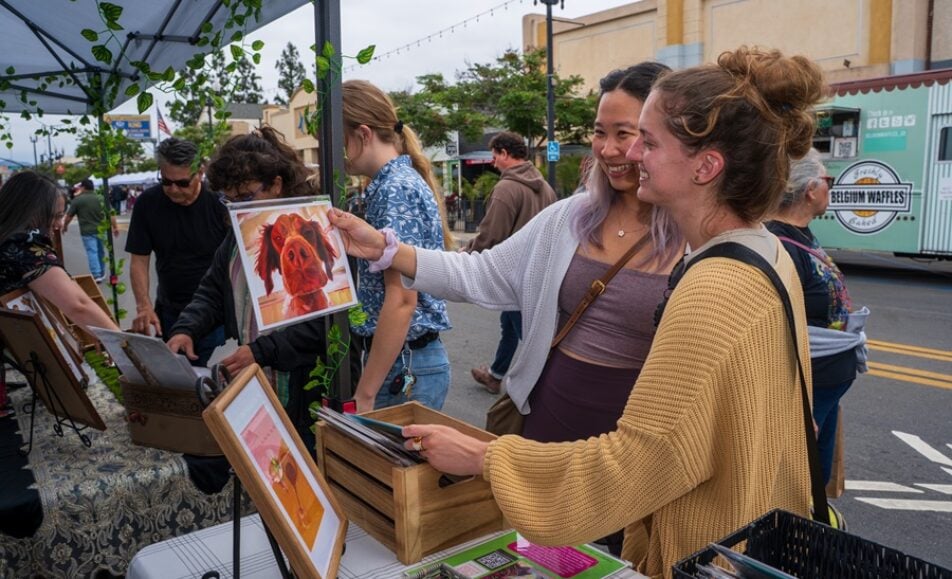 Crowds soaking up the creativity at Alley Cat Art Fest