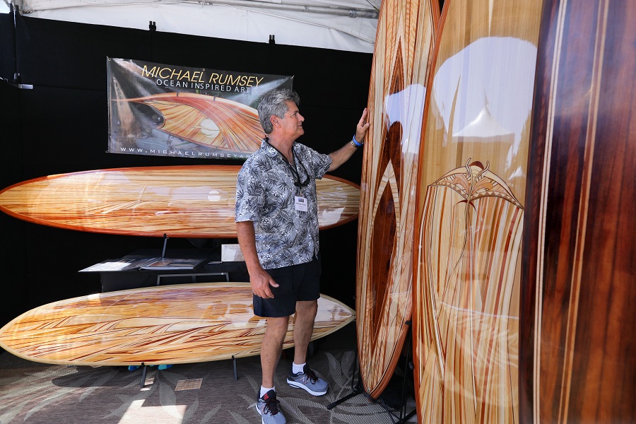 surfboard display