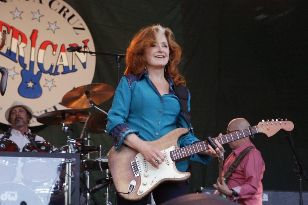 The Bonnie Raitt San Diego concert brings slide guitar and soulful vocals to the bayfront