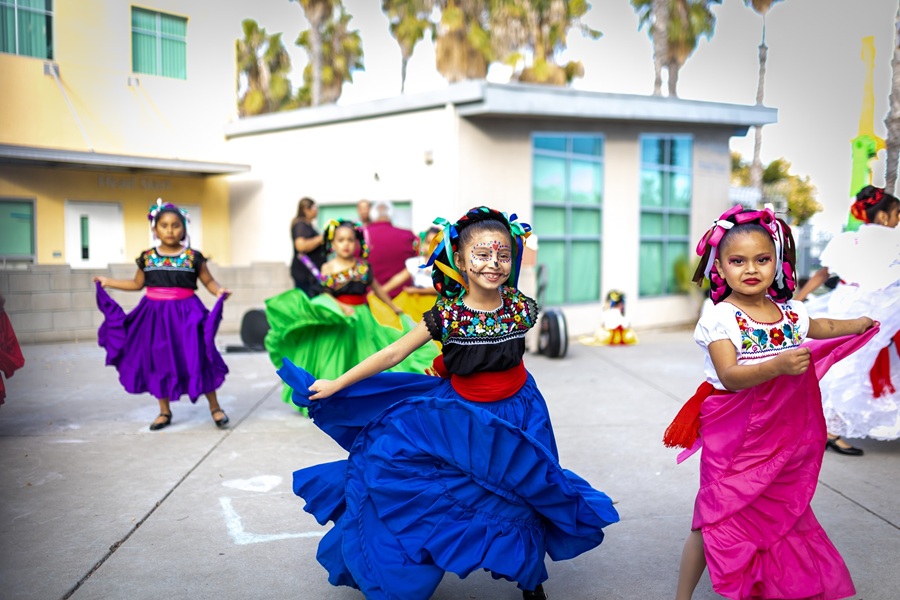 dia de los muertos celebration