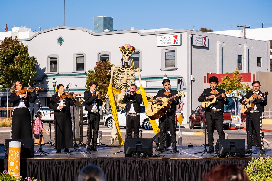 mariachi band playing on stage