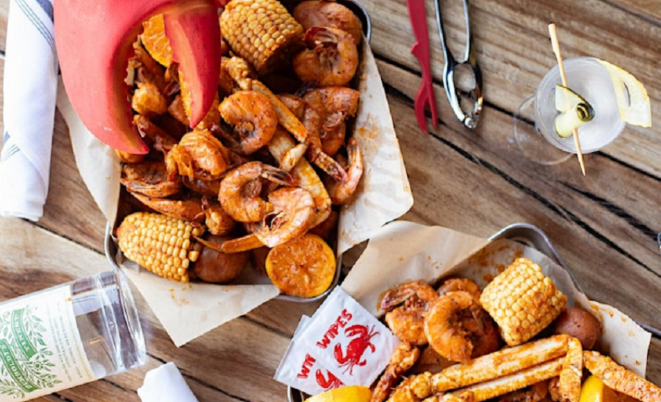 Crab boil at Duck Dive