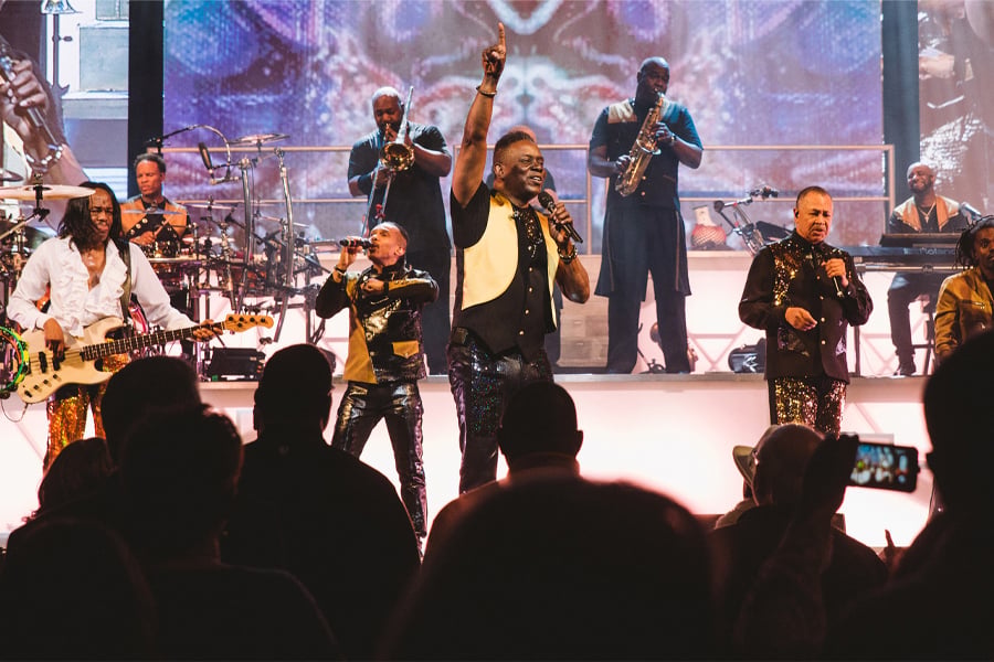 Earth, Wind & Fire