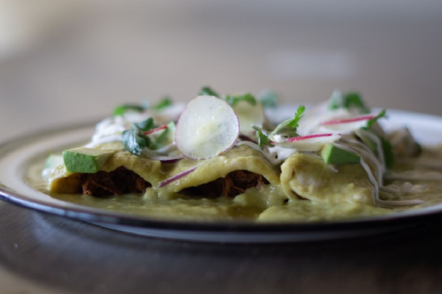 El Cruce + 241 Launches Weekend Brunch