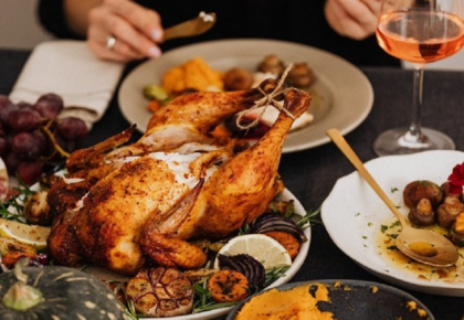 Farmers Table Offers Free Thanksgiving Meals To The Unsheltered