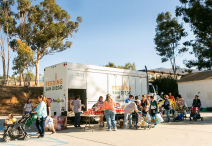 holiday food distribution by Feeding San Diego