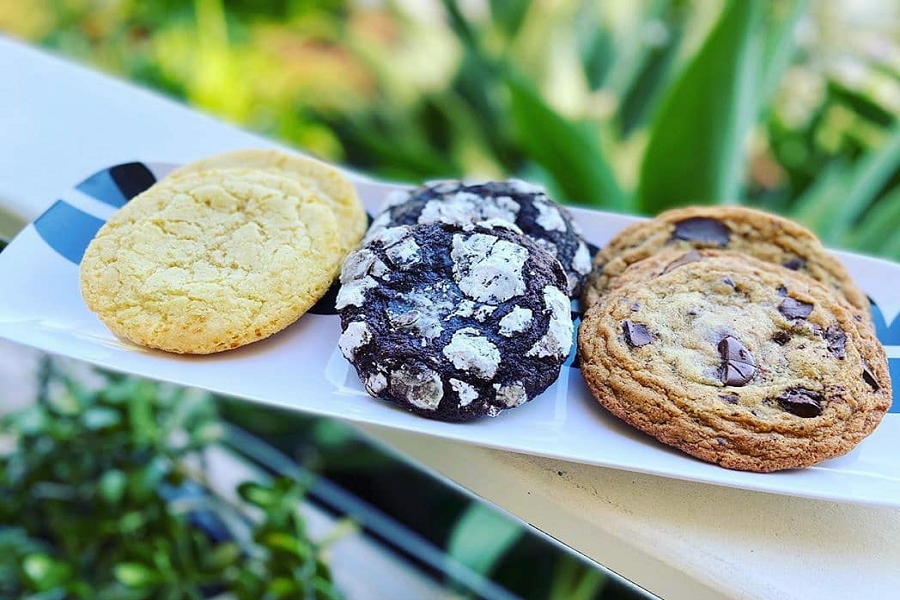 Friendly Feast Hosts Cookie Club This Sunday At Puesto Cervecería