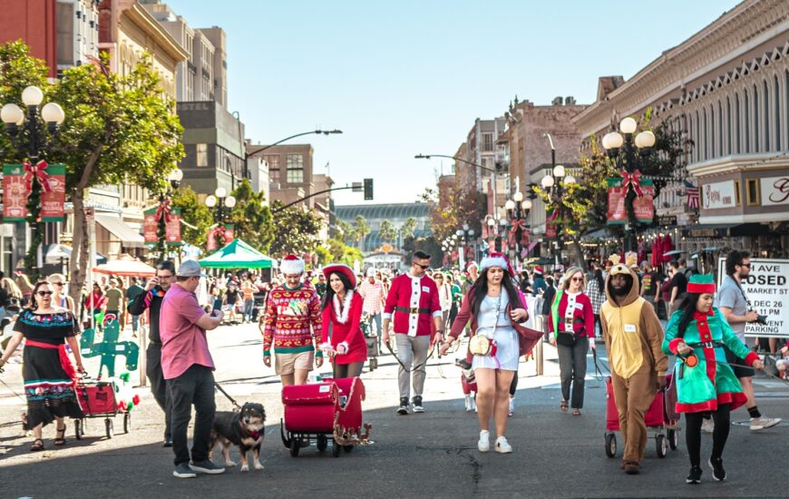 Gaslamp Quarter Holiday Season