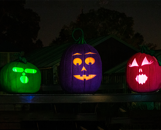 glowing pumpkins