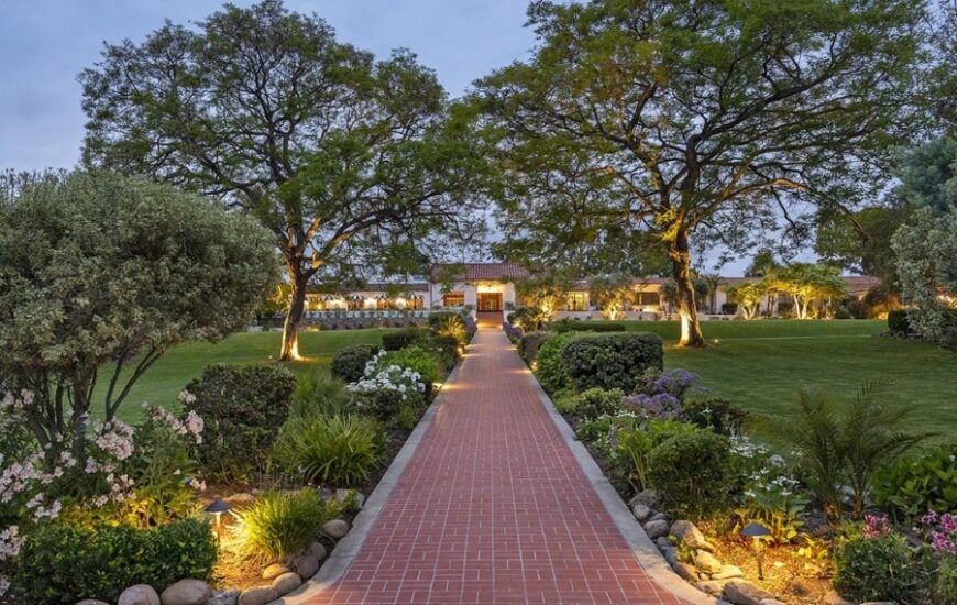 decadent holiday feasts at The Inn at Rancho Santa Fee's festive celebrations