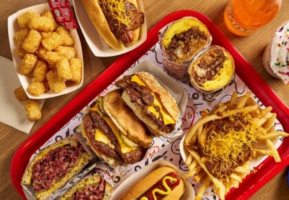 Irv’s Burgers and Prince St. Pizza Land in Pacific Beach