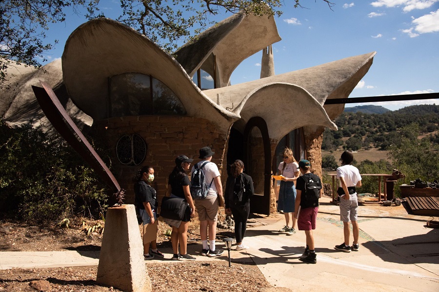 Ilan-Lael's new weekly tours
