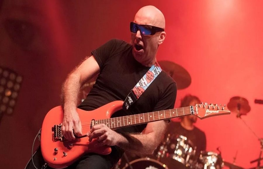 Joe Satriani: Earth Tour Stops By San Diego