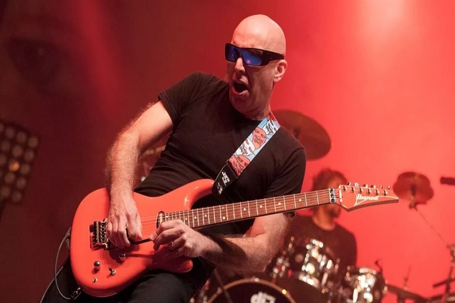 Joe Satriani: Earth Tour Stops By San Diego