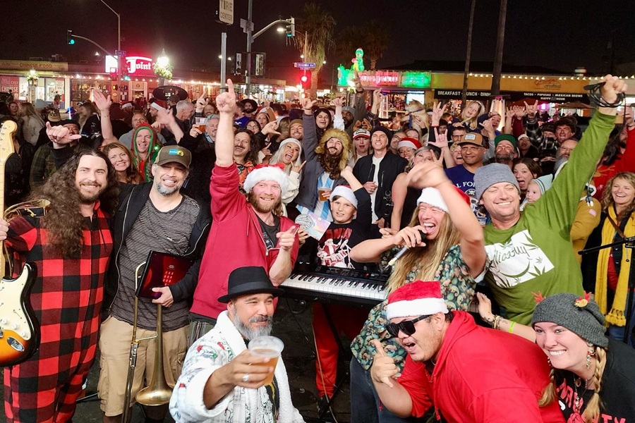 Annual OB Holiday Parade Parking Lot Party