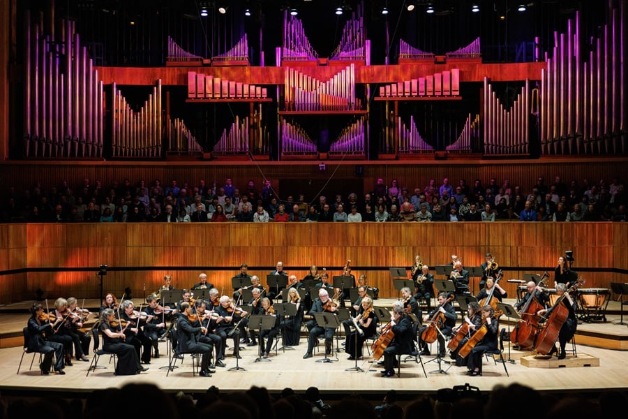 A packed concert hall for LJMS 58th Winter Season October lineup