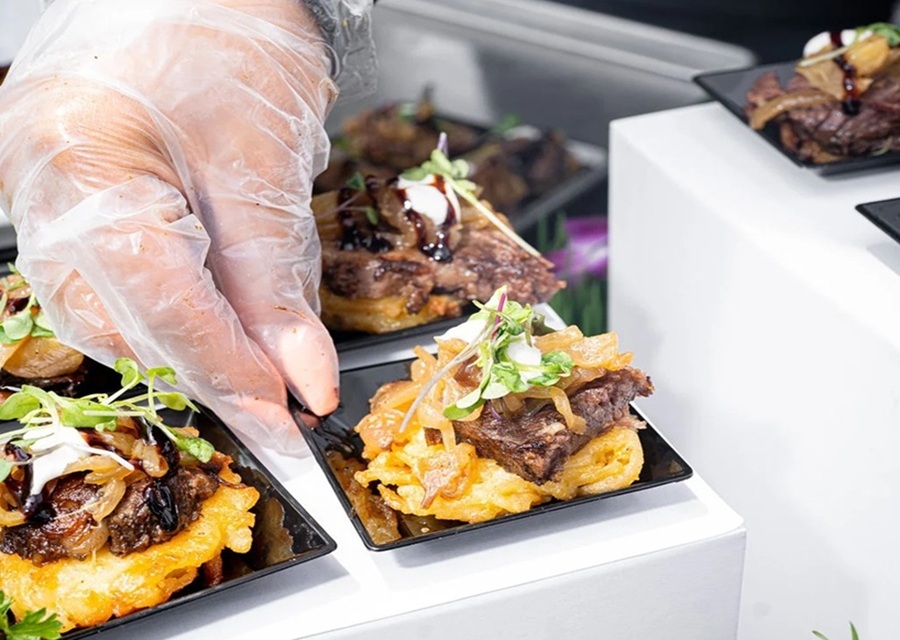 Annual Lakehouse Food & Wine Festival