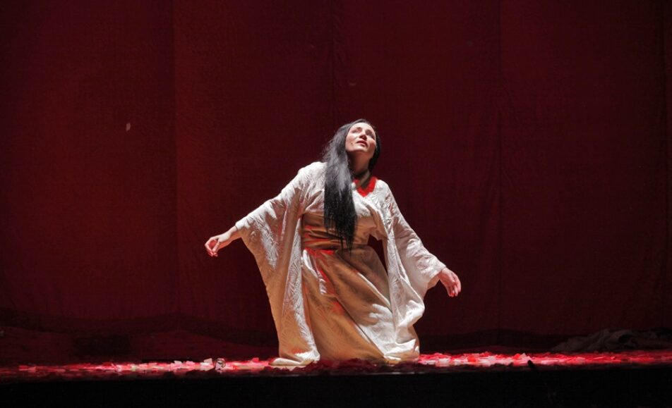 Madama Butterfly