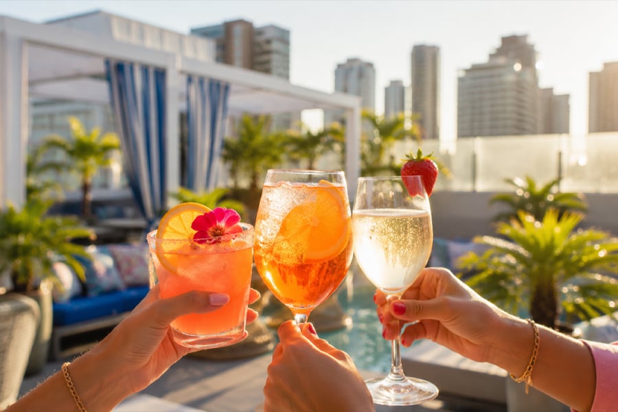 Margaritaville Hotel SD Sunset & Spritz