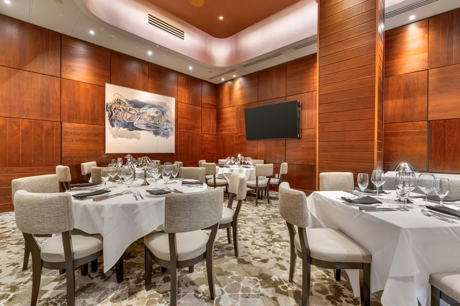 iconic luxury dining experience