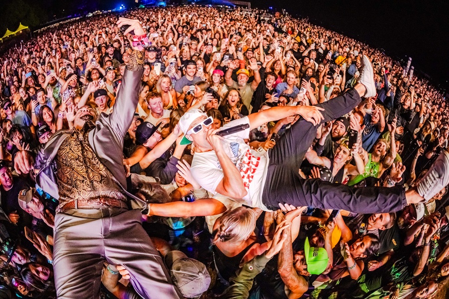 Artists Crowd-Surfing at Mission Bayfest