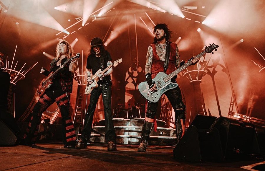 The Stadium Tour With Def Leppard, Motely Crue, Poison, & Joan Jett And The Blackhearts Drops By Petco Park