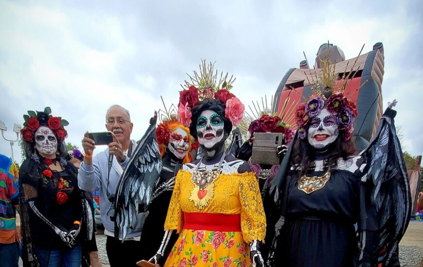 OCEANSIDE DIA DE LOS MUERTOS FESTIVAL