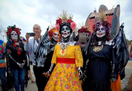 OCEANSIDE DIA DE LOS MUERTOS FESTIVAL