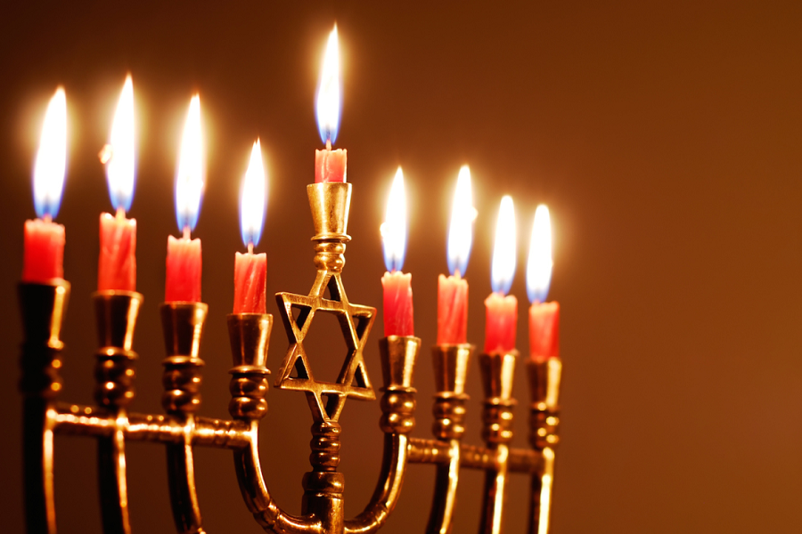 One Paseo’s Chanukah Menorah Lighting And Celebration