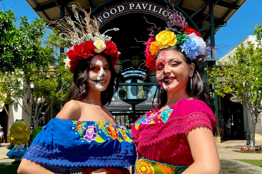 Otay Ranch Town Center's Hispanic Heritage Celebration in full swing