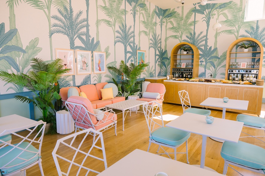 Pavilion Hotel in Catalina Island