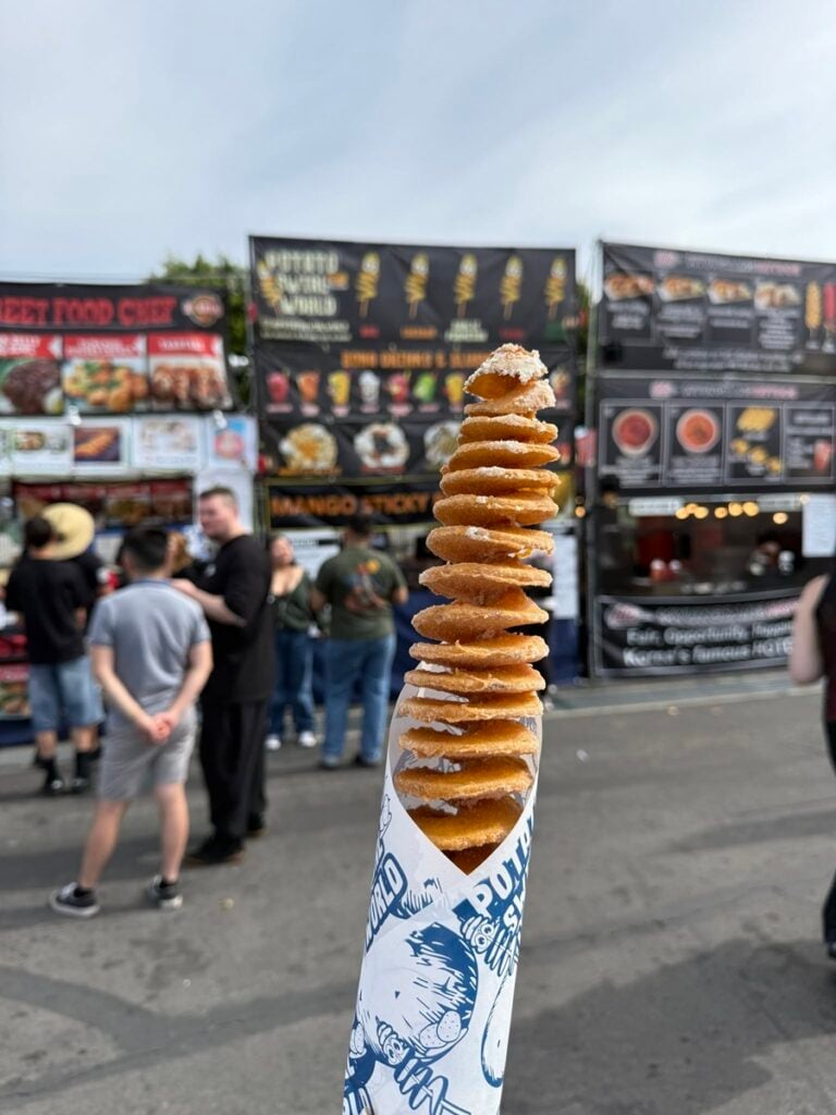 Filipino food vendors at SamaFest