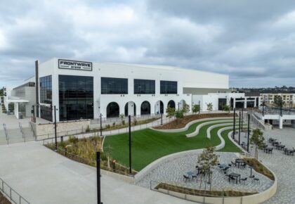 Frontwave Arena Debuts Minor-League Ice Hockey