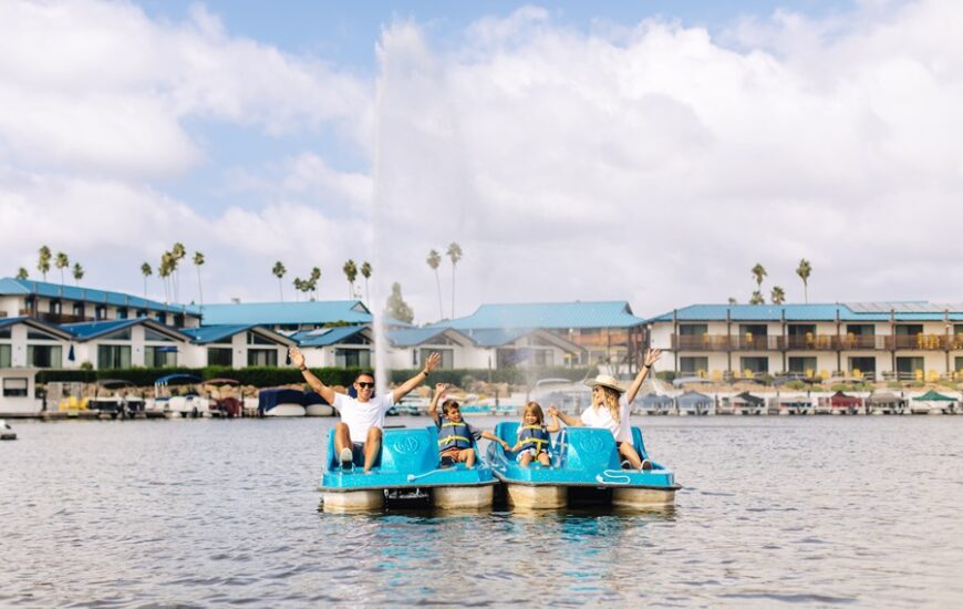 Lakehouse Resort Sail Club