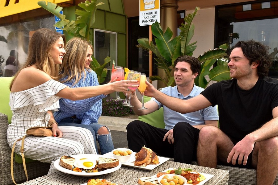 Sammy’s La Jolla Reopens