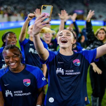 National Women’s Soccer League taking selfies