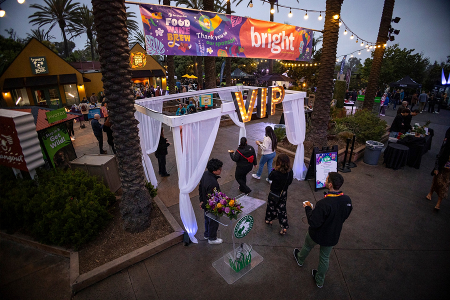 Food Wine & Brew Event by San Diego Zoo