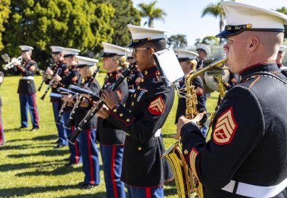 SeaWorld Honors Active Duty & Veterans Of The Armed Forces