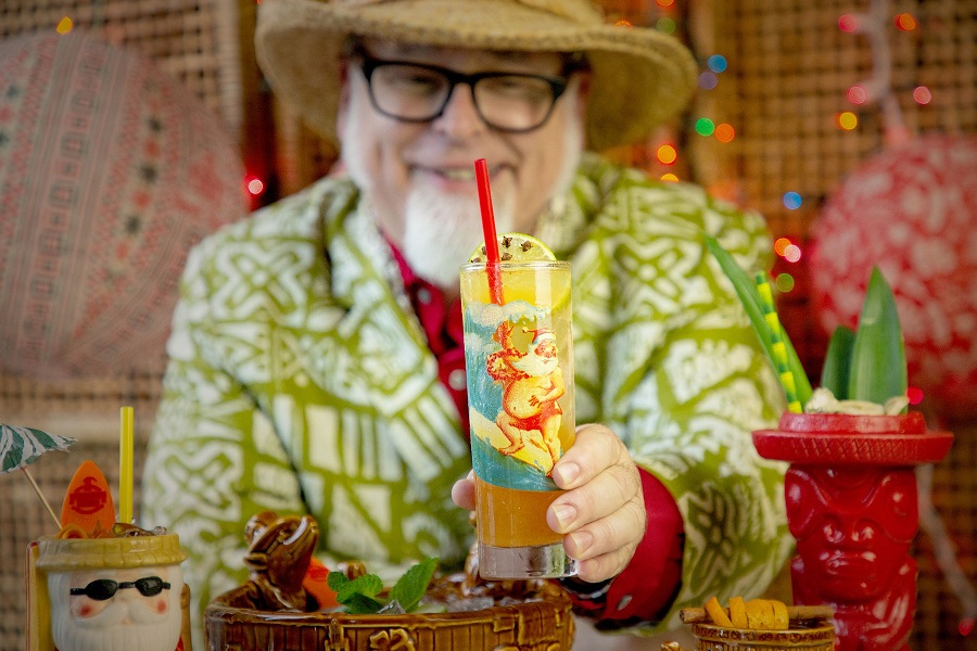 Christmas Tiki-Themed Pop-Up Bar Now Open At The Grass Skirt