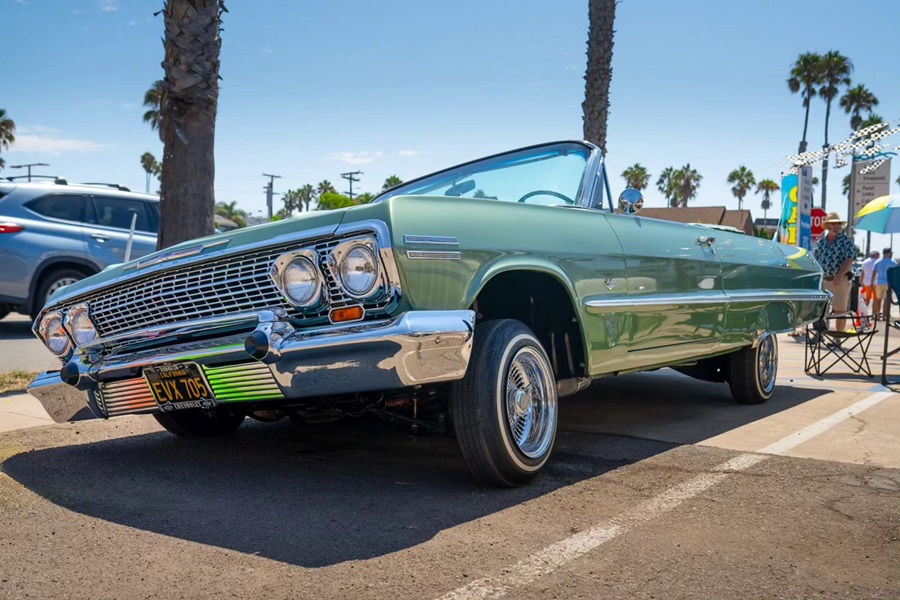 Custom builds on display at the Sunset Cliffs Auto Show