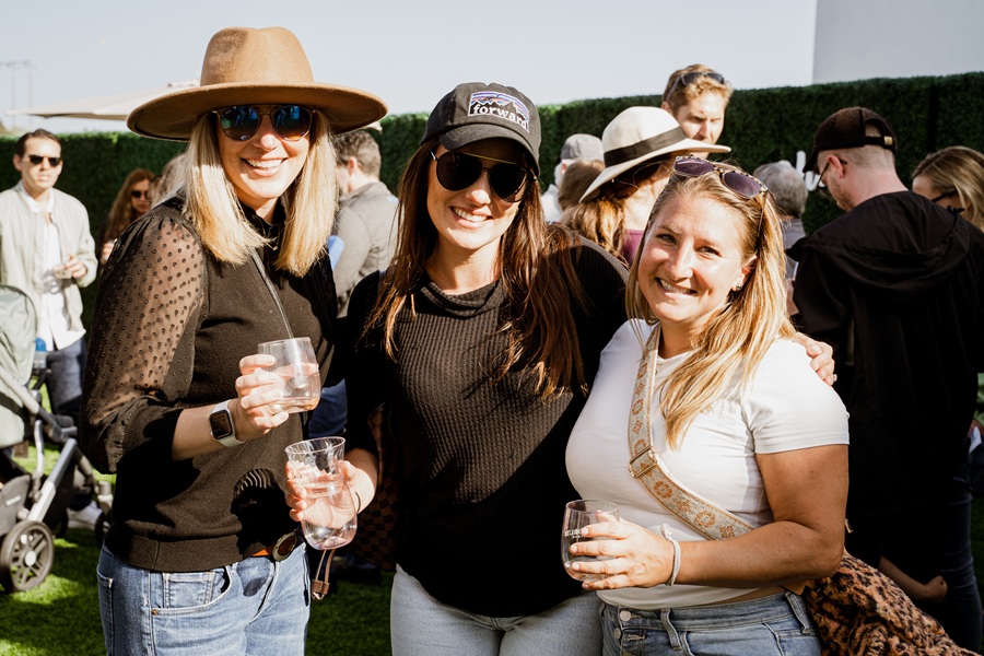 The Forum Carlsbad hosting its annual Fall Art & Wine Walk