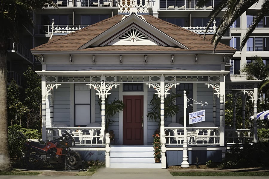 Top Gun House