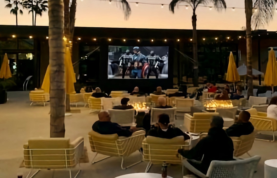 Town & Country Resort Hosts Flicks & Sips Featuring Halloween Movies + Spooky Cocktails