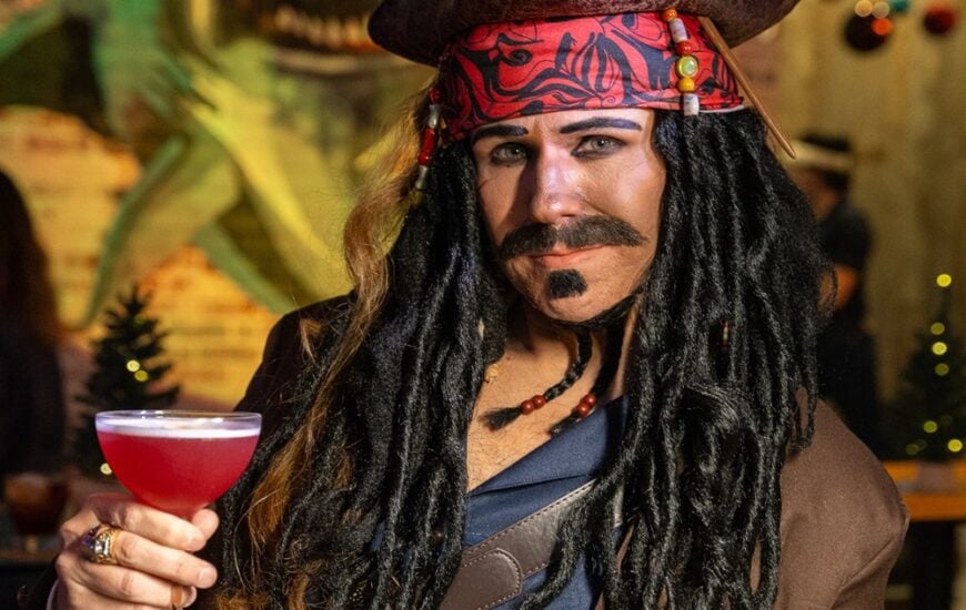 Landshark Bar & Grill Yo Ho Ho-liday Tavern