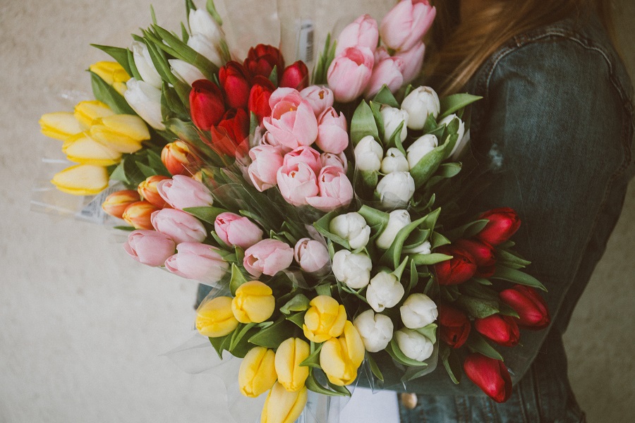 Little Italy Food Hall Presents Mother's Day Flower Workshop