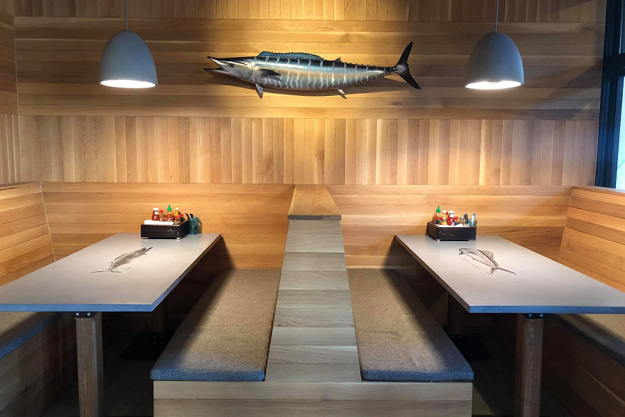 Blue Water Seafood Market & Grill interior