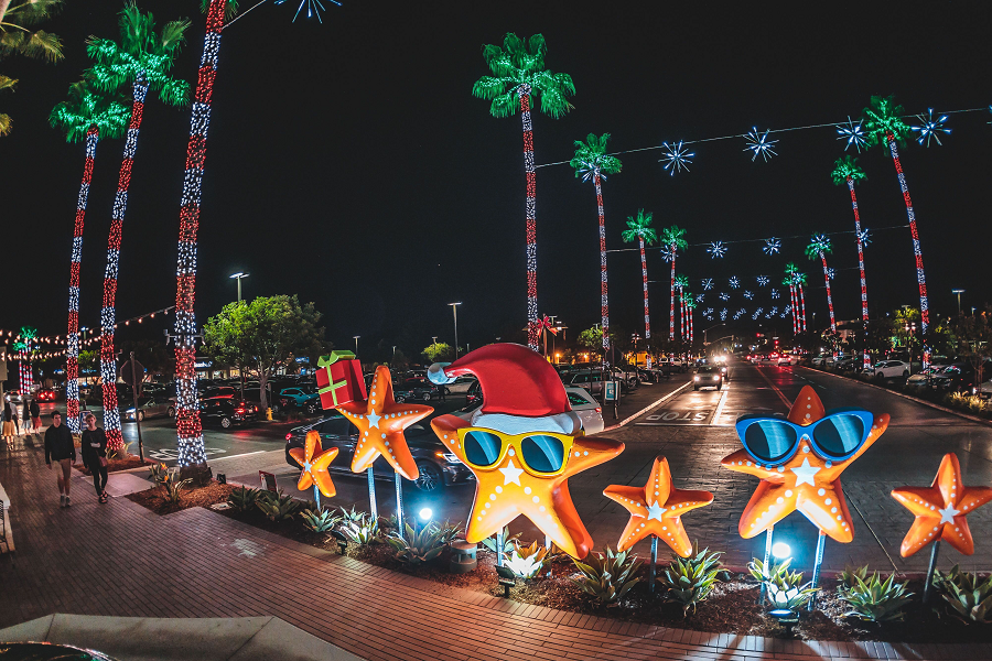 Del Mar Highlands Town Center Celebrates The Holidays With ’Tis The Sea Sun Events