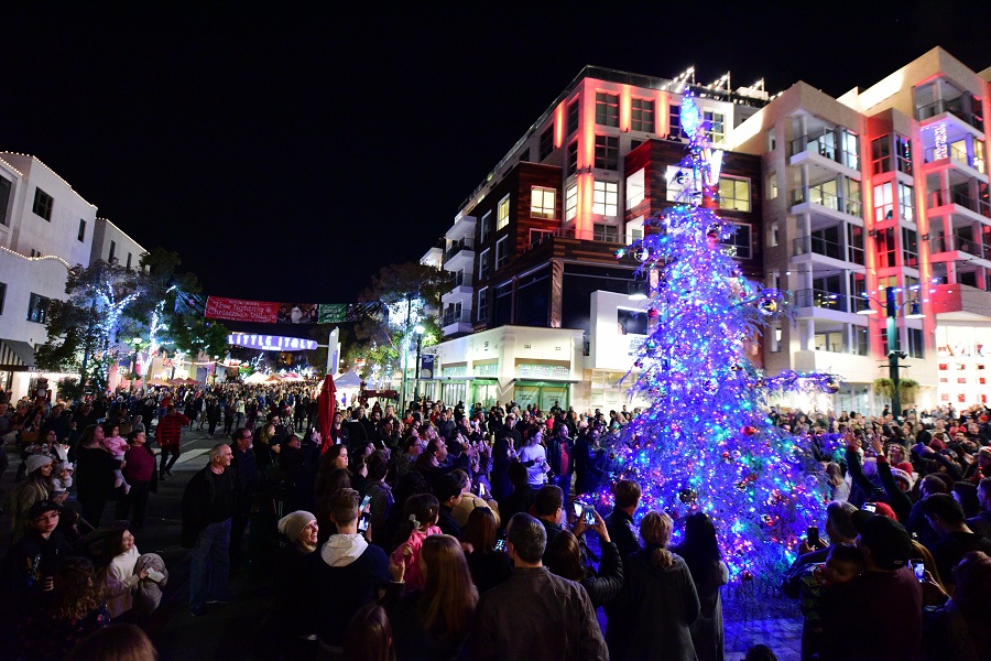 Little Italy Association Unveils Brand New Tree Design At The 21st Annual Little Italy Tree Lighting And Christmas Village