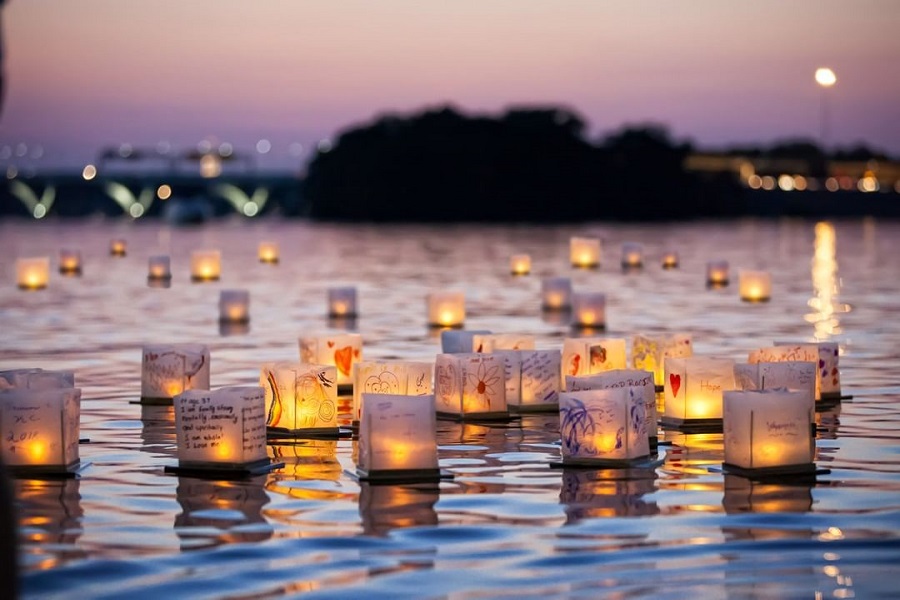 San Diego Water Lantern Festival Is Back To Dazzle 